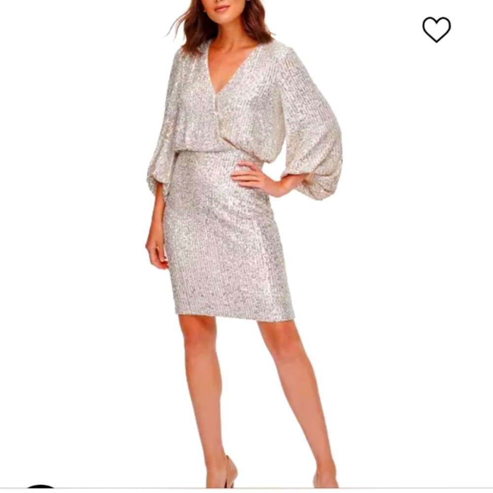 Eliza  J Silver Sequin Cocktail Dress – Size 6P Petit e NWT Sparkle Party Shift